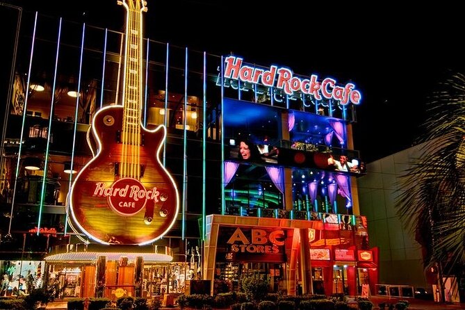 Las Vegas Super Saver: Madame Tussauds with Gondola Boat Ride - What the $54.99 price really buys
