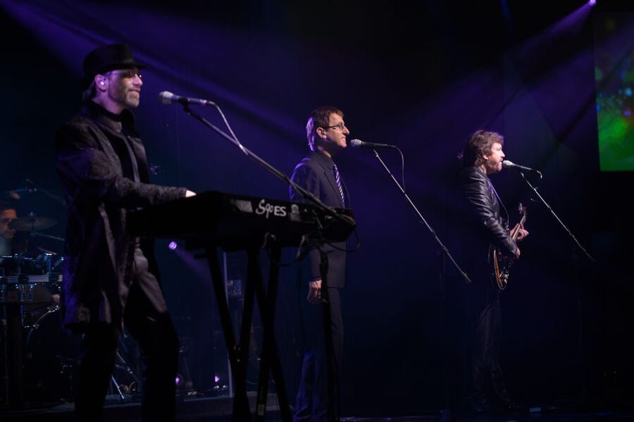 Las Vegas: The Australian Bee Gees at Excalibur Hotel - Should you book this Excalibur show?