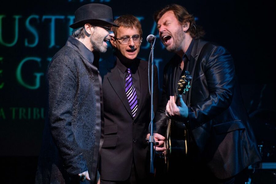 Las Vegas: The Australian Bee Gees at Excalibur Hotel - Who should choose The Australian Bee Gees
