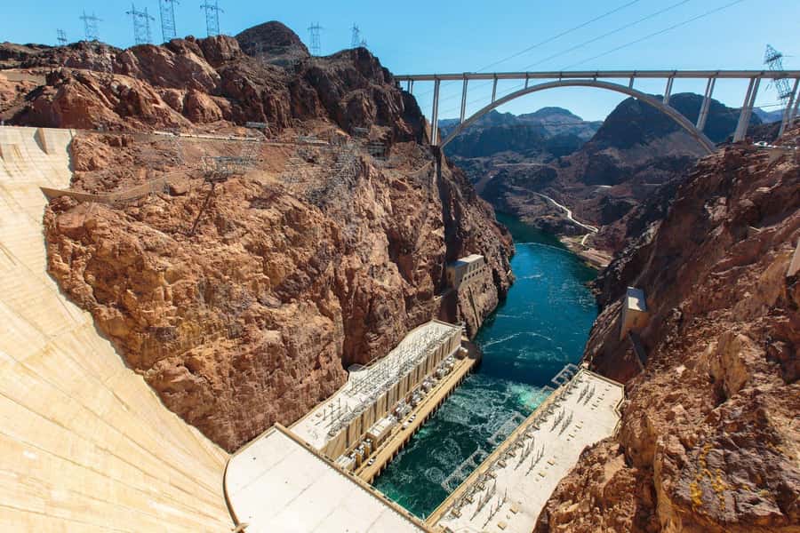 Las Vegas to Hoover Dam, The Express Experience - A quick route from the Las Vegas Strip to Hoover Dam