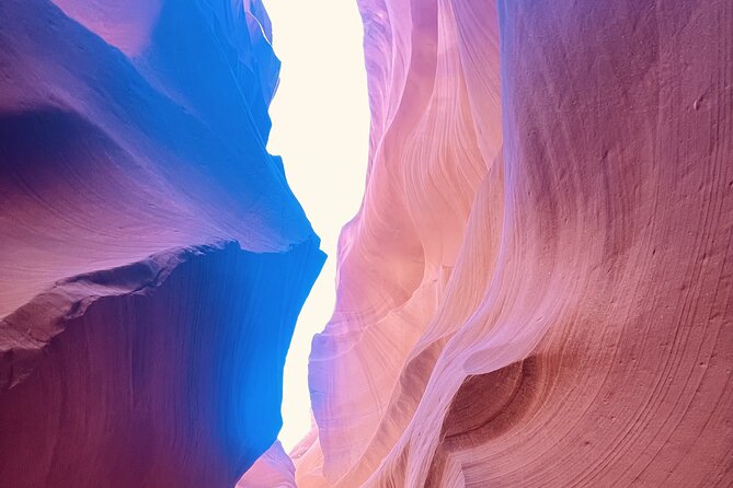 LAS VEGAS: Upper Antelope (PRIME TIME) Horseshoe Bend Lake Powell - Upper and Lower Antelope Canyon are not the same visit