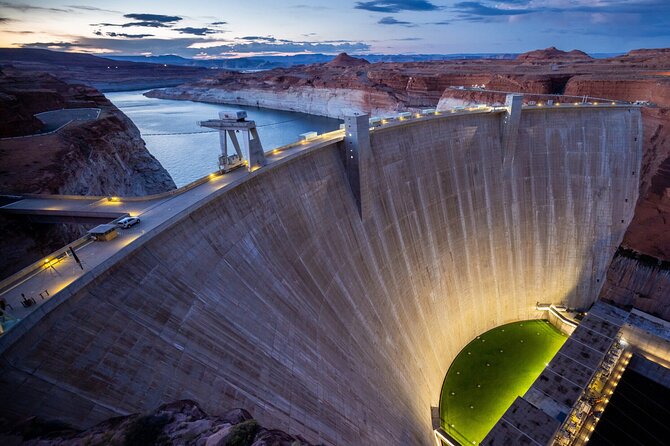 LAS VEGAS: Upper Antelope (PRIME TIME) Horseshoe Bend Lake Powell - Horseshoe Bend puts the Colorado River in one frame