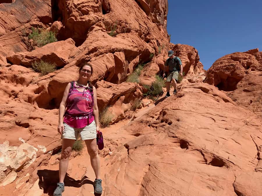 Las Vegas: Valley of Fire Half-Day Guided Hike with Pickup - The visitor center offers a useful break