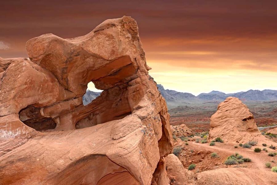 Las Vegas: Valley of Fire State Park Guided Tour - The Visitor Center before the return trip