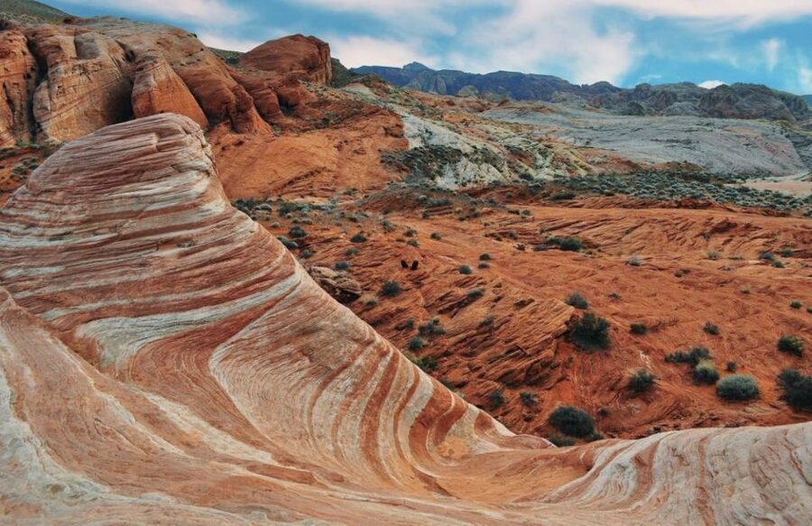 Las Vegas: Valley Of Fire State Park Tour - From Las Vegas hotels to red rock