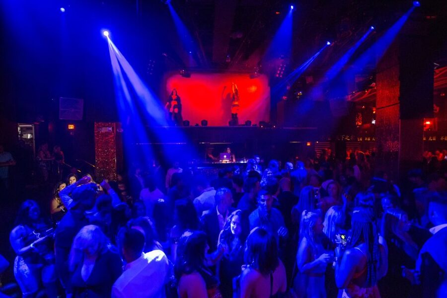 Las Vegas: VIP Nightlife Tour to Bar, Nightclub & Strip Club - Starting at Unknown Bar inside the Palms