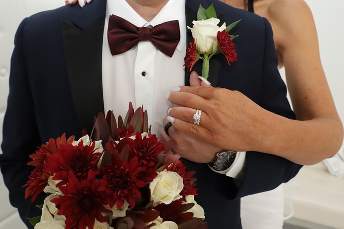 Las Vegas Wedding at Paradise Wedding Chapel - Who will enjoy Paradise Wedding Chapel most