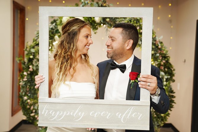 Las Vegas Wedding at The Little Vegas Chapel - The $299 price and what you still pay