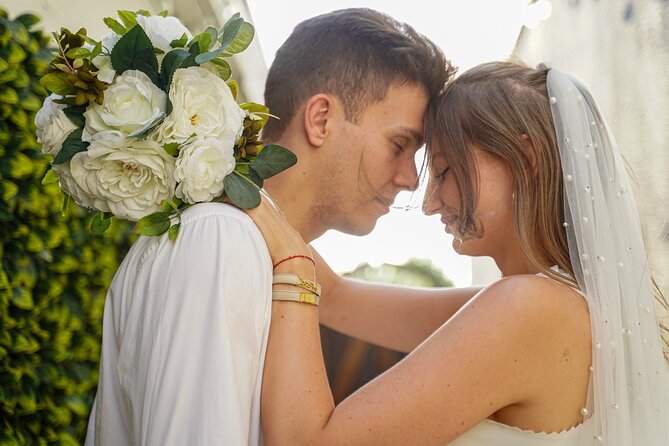 Las Vegas Wedding at The Little Vegas Chapel - Vow renewals and commitment ceremonies
