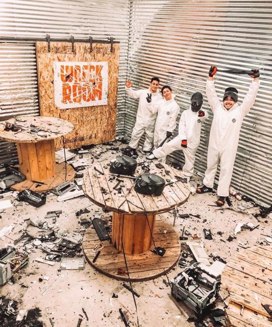 Las Vegas: Wreck Room Experience - Why the safety gear matters