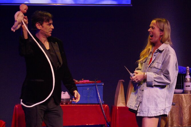 LIOZ: Comedy Magic Uncensored at Planet Hollywood Resort & Casino - What happens during LIOZ’s 75-minute act