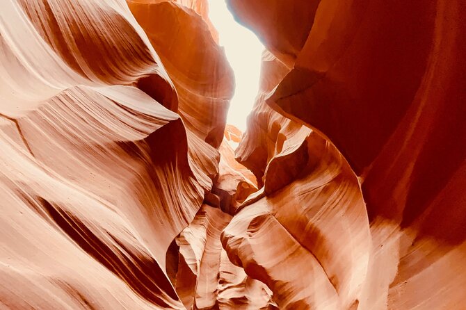 Lower Antelope Canyon and Horseshoe Bend Day Tour with Lunch - Antelope Canyon X as the January alternative