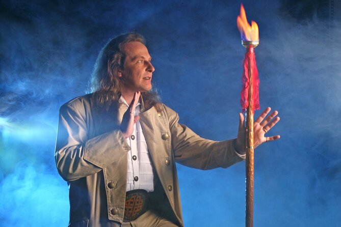 Masters of Magic Show at Las Vegas Magic Theater - The show changes with the date