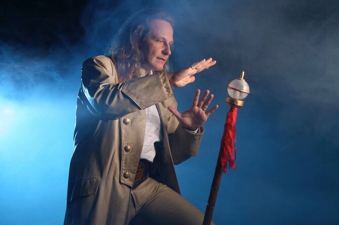 Masters of Magic Show at Las Vegas Magic Theater - Timing, seating, and practical planning