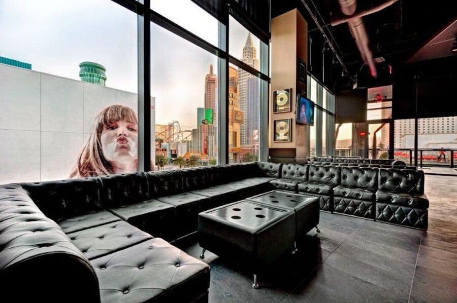 Meal at Hard Rock Las Vegas on the Las Vegas Strip - Practical timing and accessibility