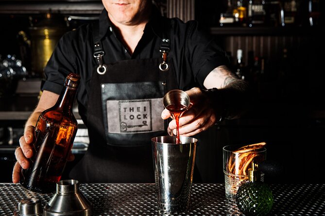 Mixology Masterclass at the Cabinet of Curiosities in Las Vegas - Who will get the most from this class