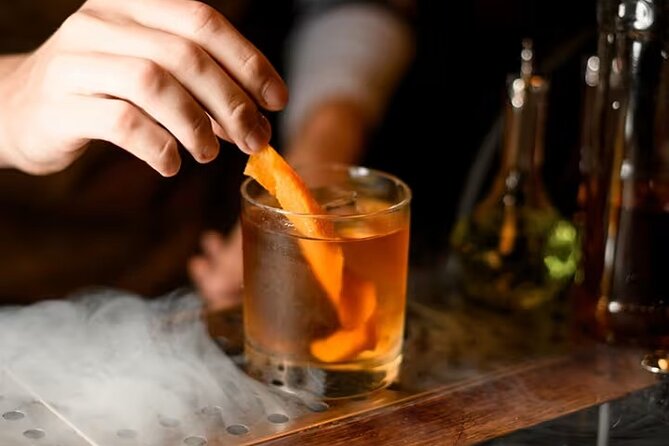 Mixology Masterclass at the Cabinet of Curiosities in Las Vegas - Booking ahead and protecting your schedule