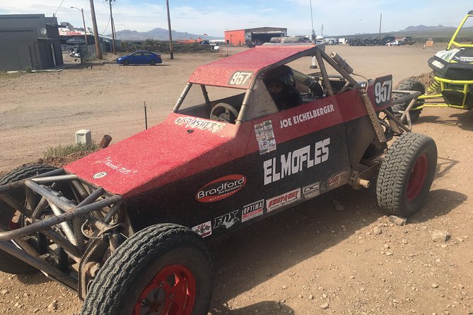 Off Road Racing: 5 Laps - The four-hour schedule and hotel pickup