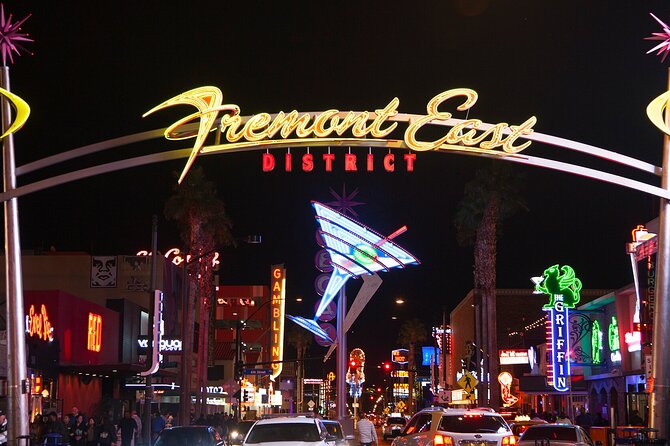 Old Vegas Fremont Barcrawl - Stops Two and Three, Three Bars in One Night