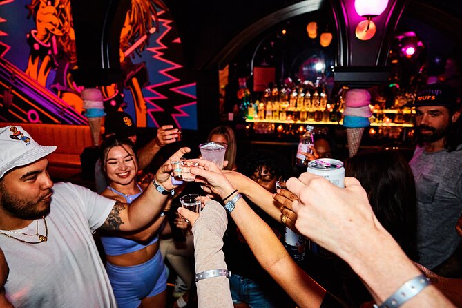 Old Vegas Fremont Barcrawl - Skipping Lines and Avoiding Cover Charges