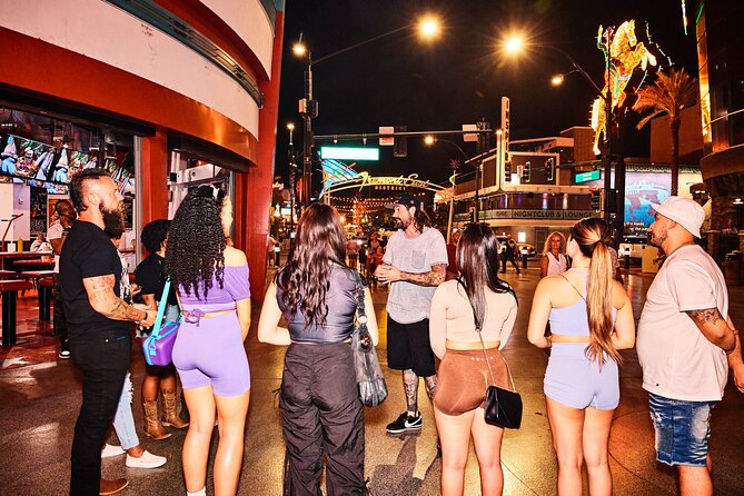 Old Vegas Fremont Barcrawl - How Long the Night Takes