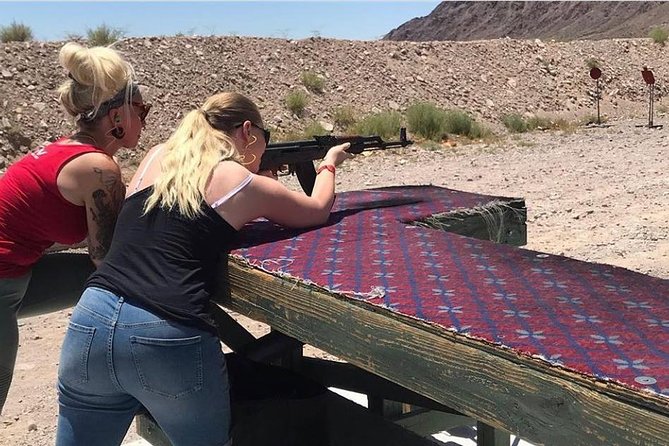 Outdoor Shooting Range Experience in Las Vegas - What Happens at Machine Guns Vegas