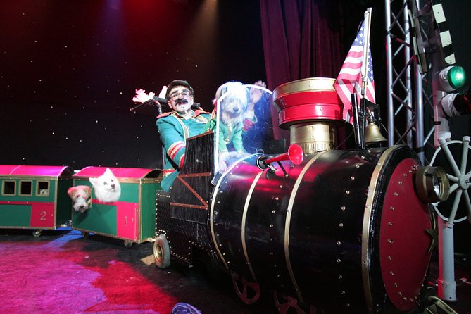 Popovich Comedy Pet Theater at Planet Hollywood Resort and Casino - Miracle Mile Shops make the timing easy