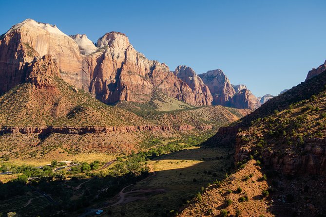 PREMIUM 3-Day Winter Grand Canyon, Monument Valley and Zion Tour - Horseshoe Bend and the option of Antelope Canyon