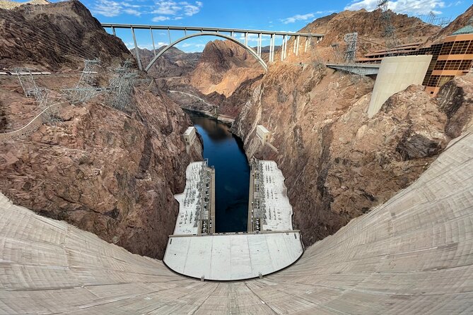 Private All-Access Tour: Grand Canyon & Hoover Dam from Vegas - The Las Vegas sign makes a quick opening stop