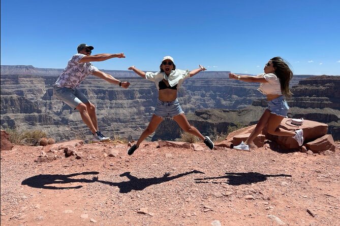 Private Grand Canyon West and Joshua Tree Photography Tour - What the photography service includes