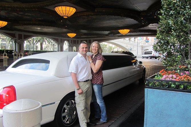 Private Las Vegas Hotel to Airport Luxury Limousine Transfer - What the hotel pickup feels like
