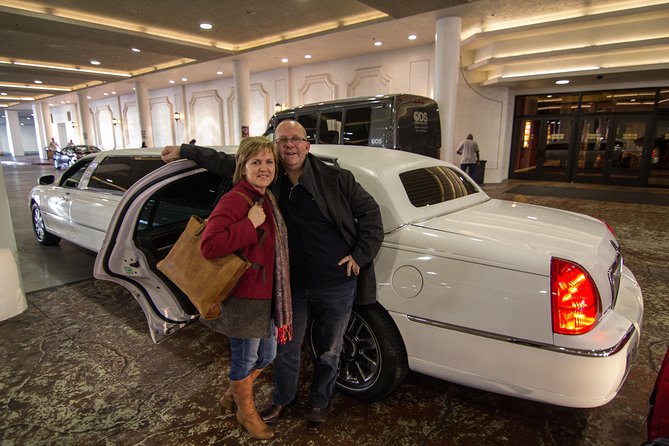 Private Las Vegas Hotel to Airport Luxury Limousine Transfer - Comfort, luggage, and vehicle condition