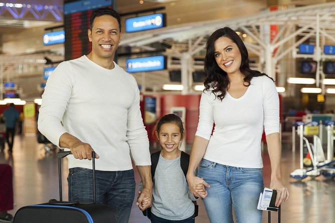 Private Las Vegas Hotel to Airport Luxury Limousine Transfer - The 45-minute ride to the airport