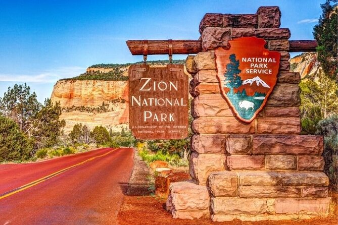 Private Tour to Zion National Park from Las Vegas - Hotel pickup makes the early start easier