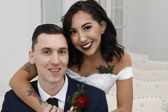 Quickie Las Vegas Wedding at Paradise Wedding Chapel - Getting your Nevada marriage license first