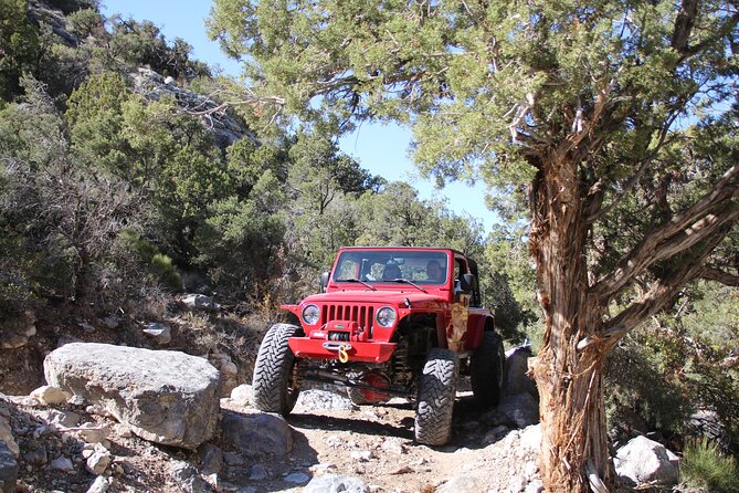 Red Rock Canyon Half Day Jeep Tour Offroad Adventure - Preparing at Willow Springs