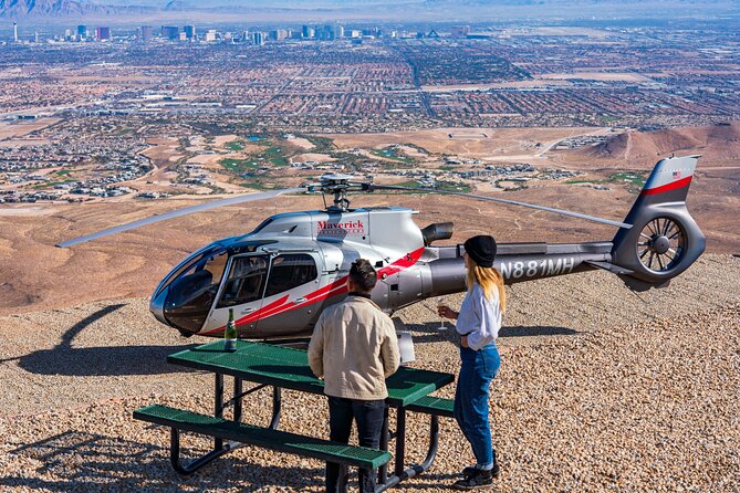 Red Rock Canyon Helicopter Tour with Landing and Champagne Toast - The 2,900-foot landing and champagne toast