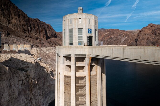 Red Rock Canyon, Nelson Ghost town,7 Magic Mountains, Hoover Dam - Boulder City gives you a needed break