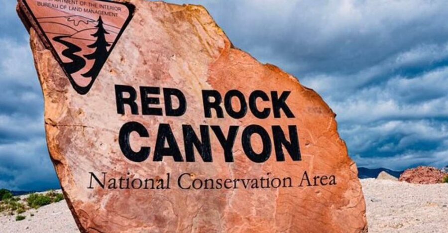 Red Rock Canyon Sign& Seven Magic Mountains Tour - Leaving Las Vegas for the Mojave Desert