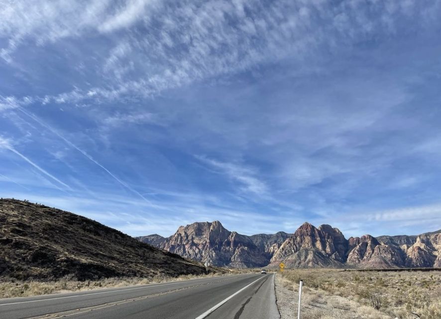 Red Rock Canyon Sign& Seven Magic Mountains Tour - What the four-hour schedule means for you