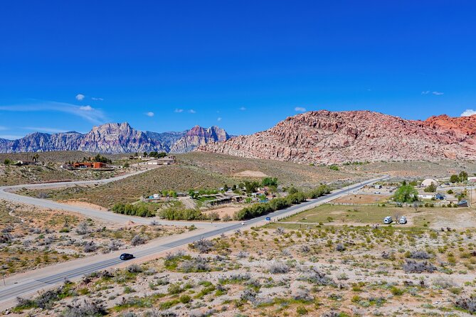 Red Rock Canyon Tour Self-Guided Drive Experience - Sandstone Quarry and Calico Tanks are the big hiking choice