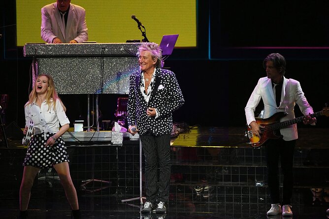 Rod Stewart: The Encore Shows at The Colosseum at Caesars Palace - Getting into The Colosseum without missing the start