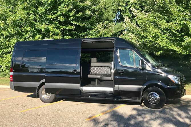 Round Trip Private Transfer Las Vegas Airport to Las Vegas by limo MB Sprinter - A polished start at Las Vegas McCarran Airport