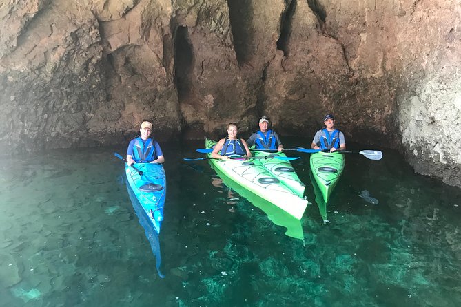 Self-Drive Emerald Cave Kayak Tour: Guided Willow Beach Paddle - Key things to know before you book