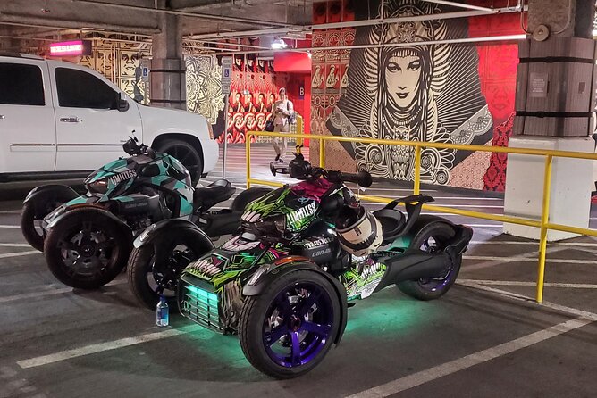 Self-Guided Las Vegas Trike tour on a CanAm Trike - Seven Magic Mountains and the longer options