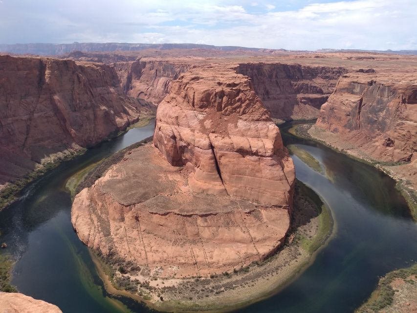 Shuttle Between Las Vegas, St George, Kanab and Page - Who should book this shuttle?
