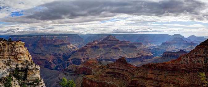 Shuttle Between Las Vegas, Williams, Tusayan and Grand Canyon South Rim - A $25 connection between Nevada and the Grand Canyon