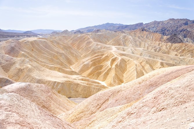 Small-Group Death Valley National Park Day Tour from Las Vegas - Artist’s Drive and Artist’s Palette