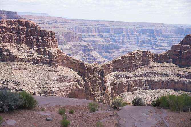 Small Group Grand Canyon, Hoover Dam and Joshua Tree Forest Tour - What to pack for a desert day