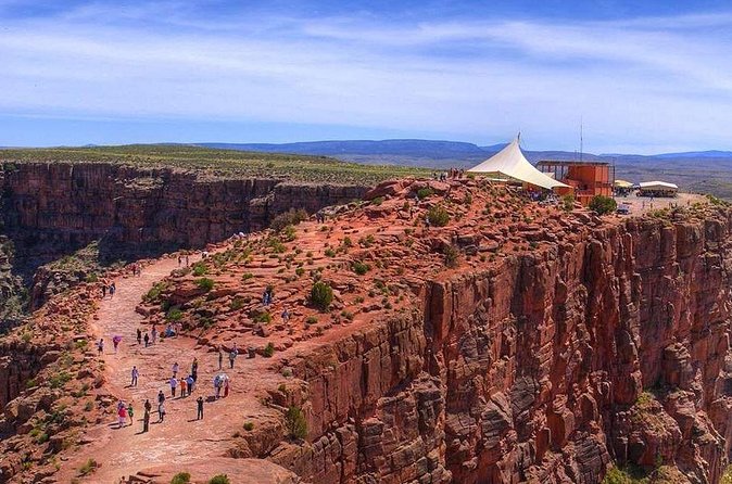 Small Group Grand Canyon, Hoover Dam and Joshua Tree Forest Tour - Who should book this tour